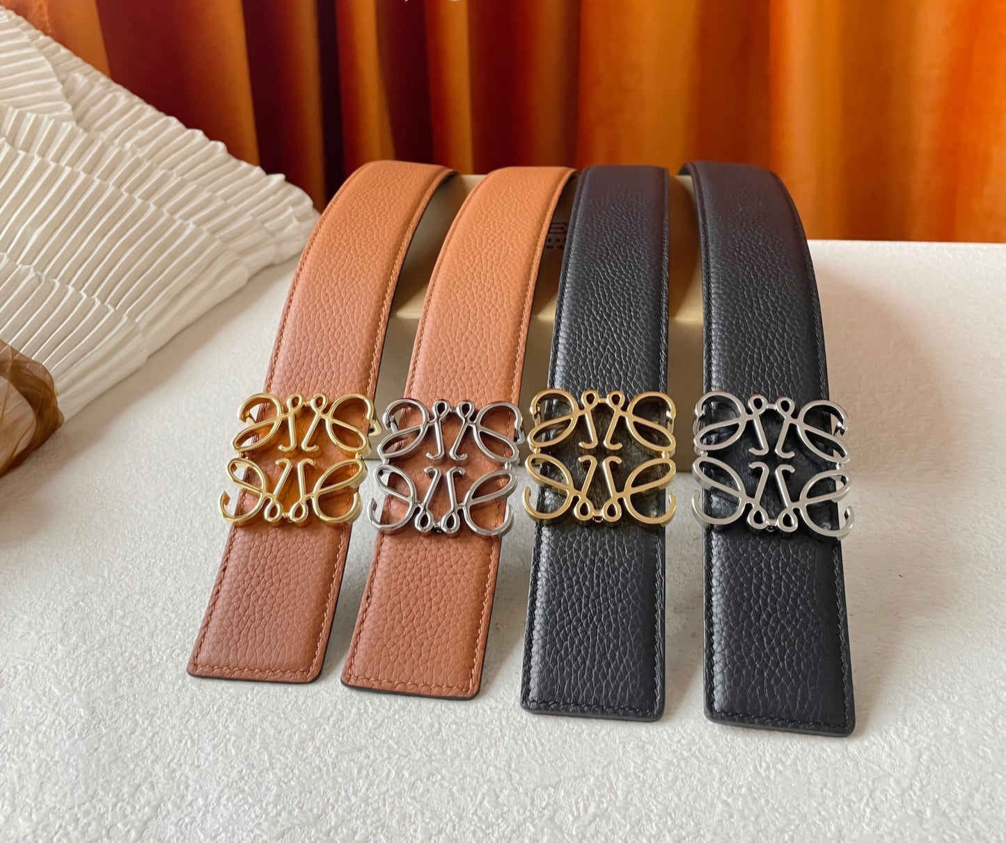 Josdee Lola belts