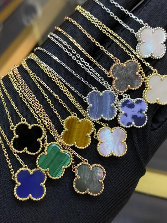 Joshdee Veda Clover necklace